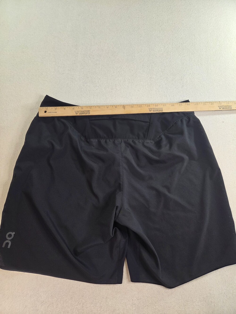 On Running Lightweight Shorts Men’s XXL Black - Picture 6 of 6